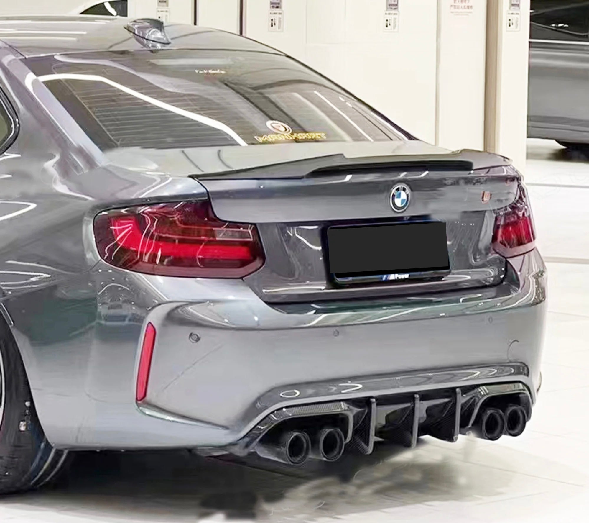 Diffuseur en fibre de carbone BMW F87