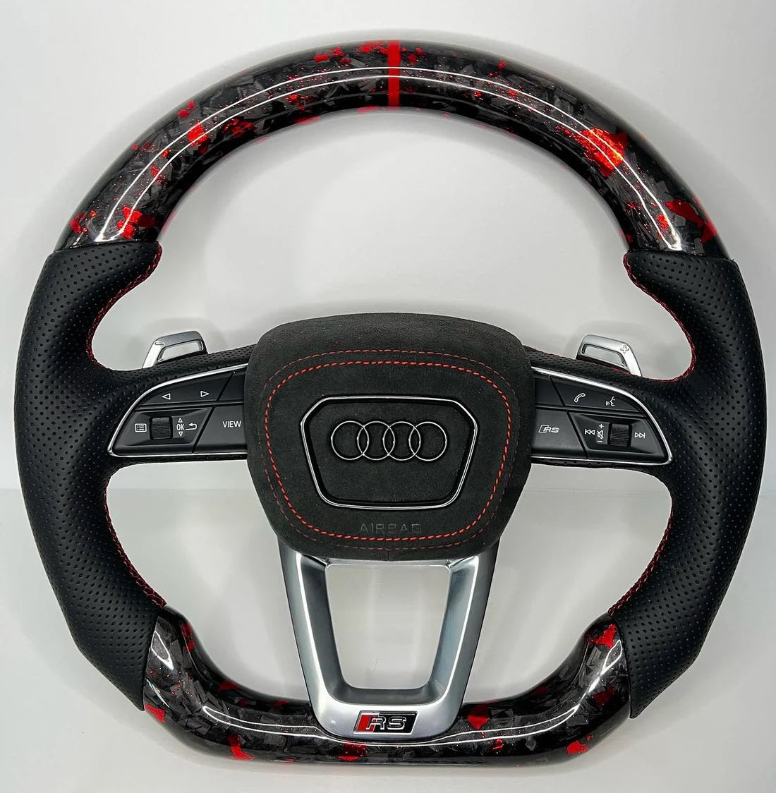 Volant Personnalisé Audi Q/RS 8Y 2021-2023