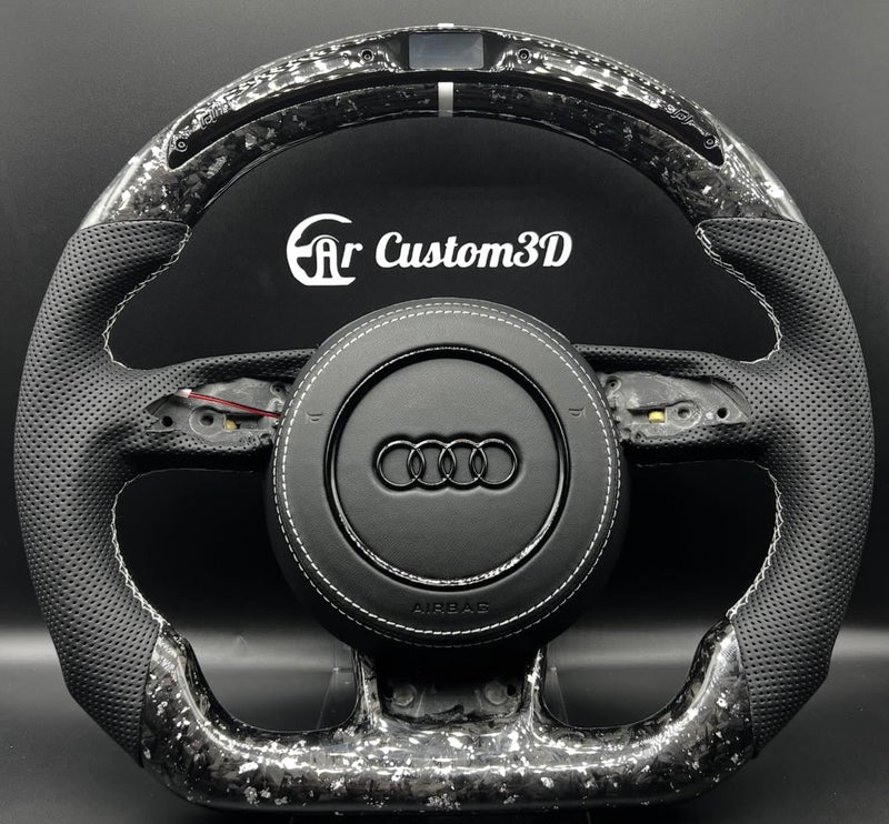 Volant Audi 8v sur mesure en Cuir perforé  et carbone forgé avec surpiqûres blanche et leds