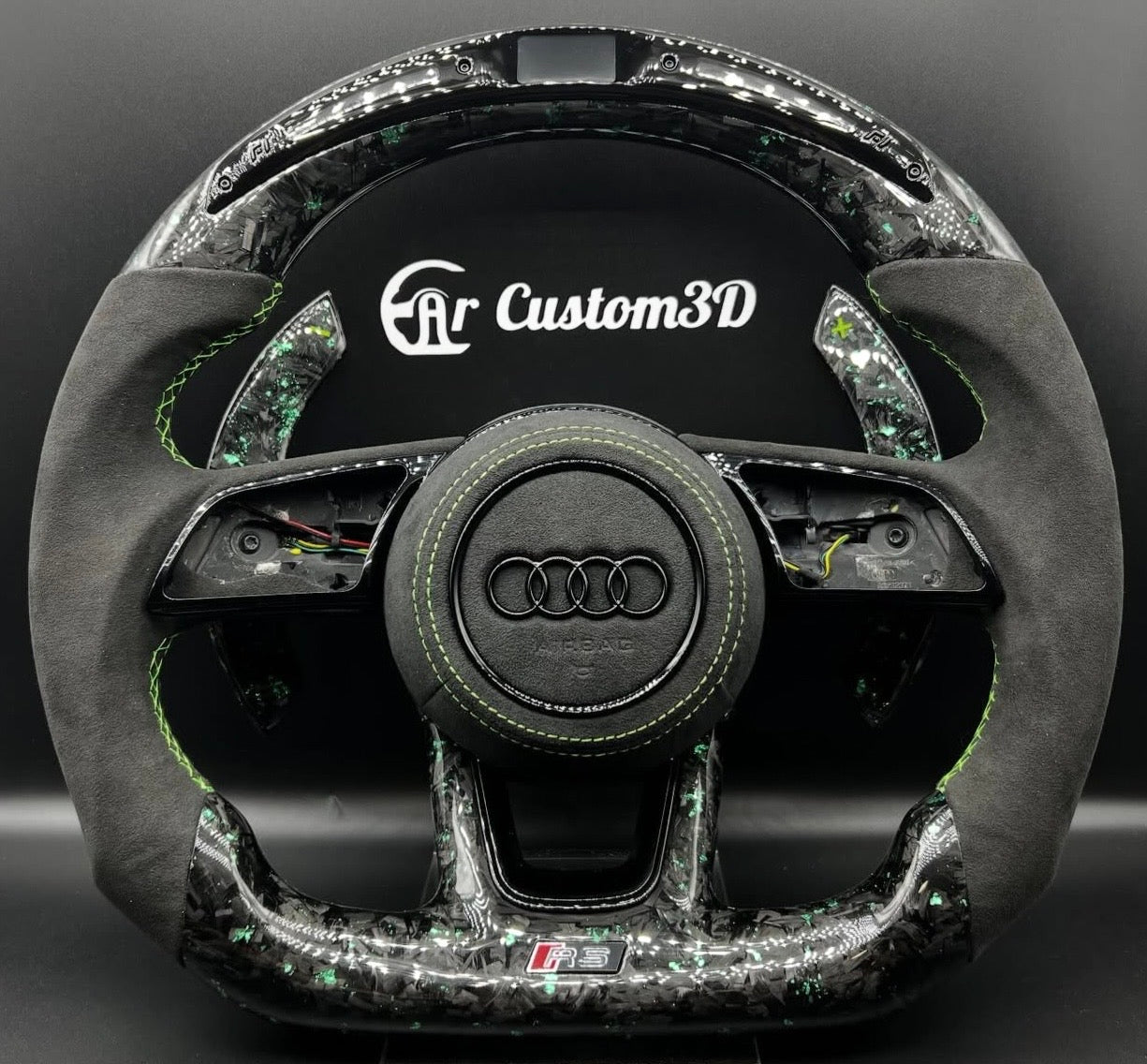 Volant Audi 8v2 en carbon forgé alcantara avec les leds carcustom3d